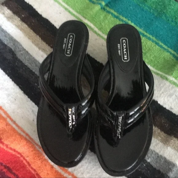 Beautiful Coach wedge sandals - Picture 1 of 9